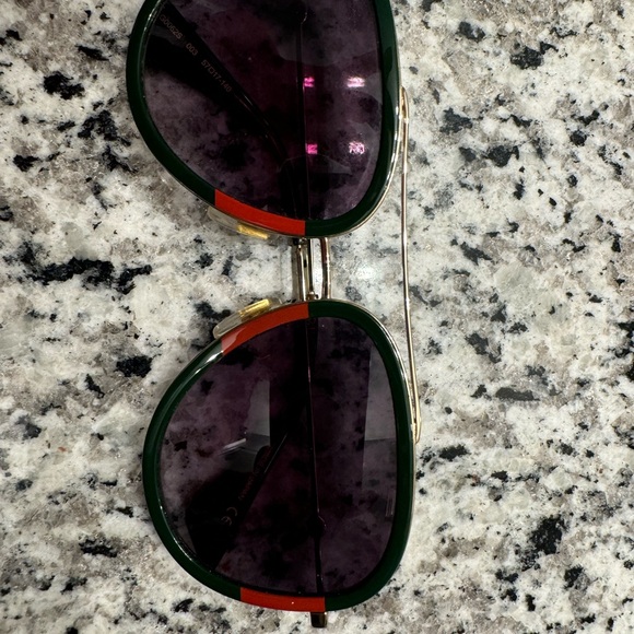 Gucci Sunglasses - Picture 3 of 8